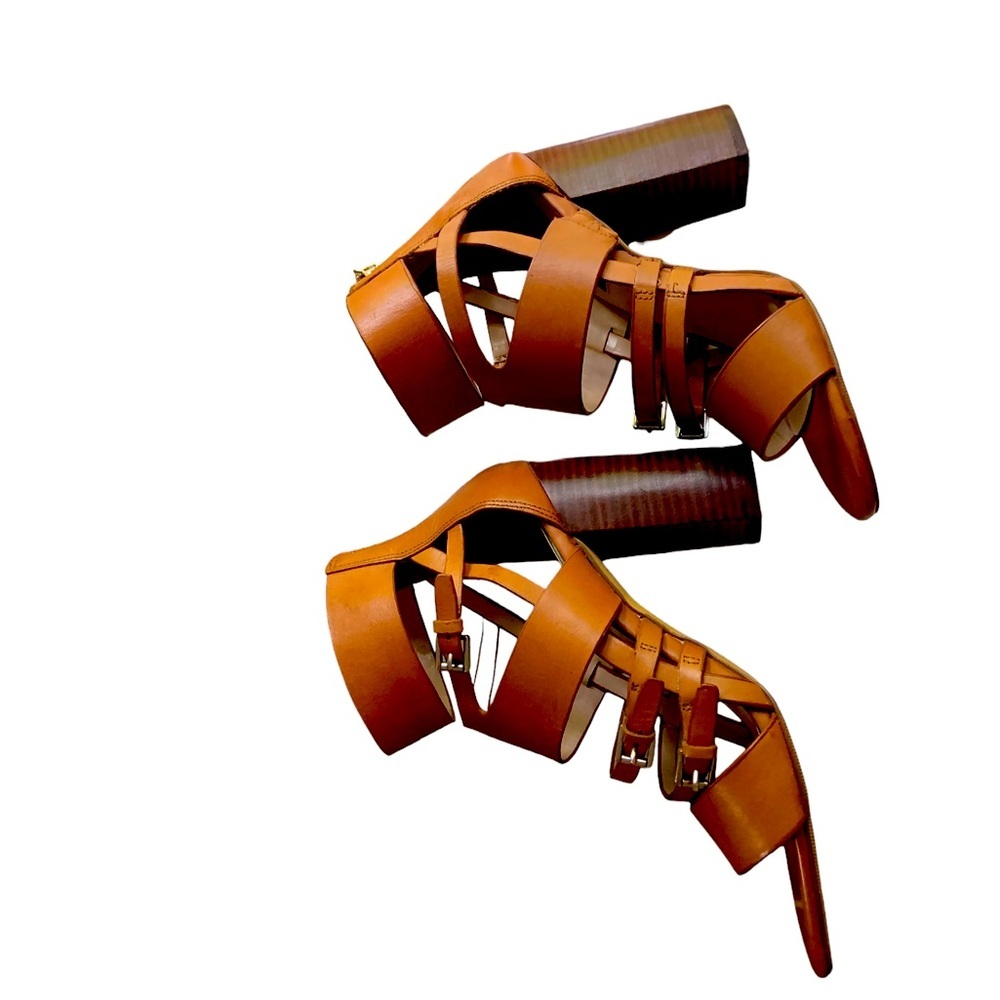 🤎Jeanne Beker Brown Thick Heeled Leather Sandals 9US🤎